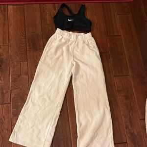 Hollister new Women's Wide-Leg Cream Pants with free Nike top